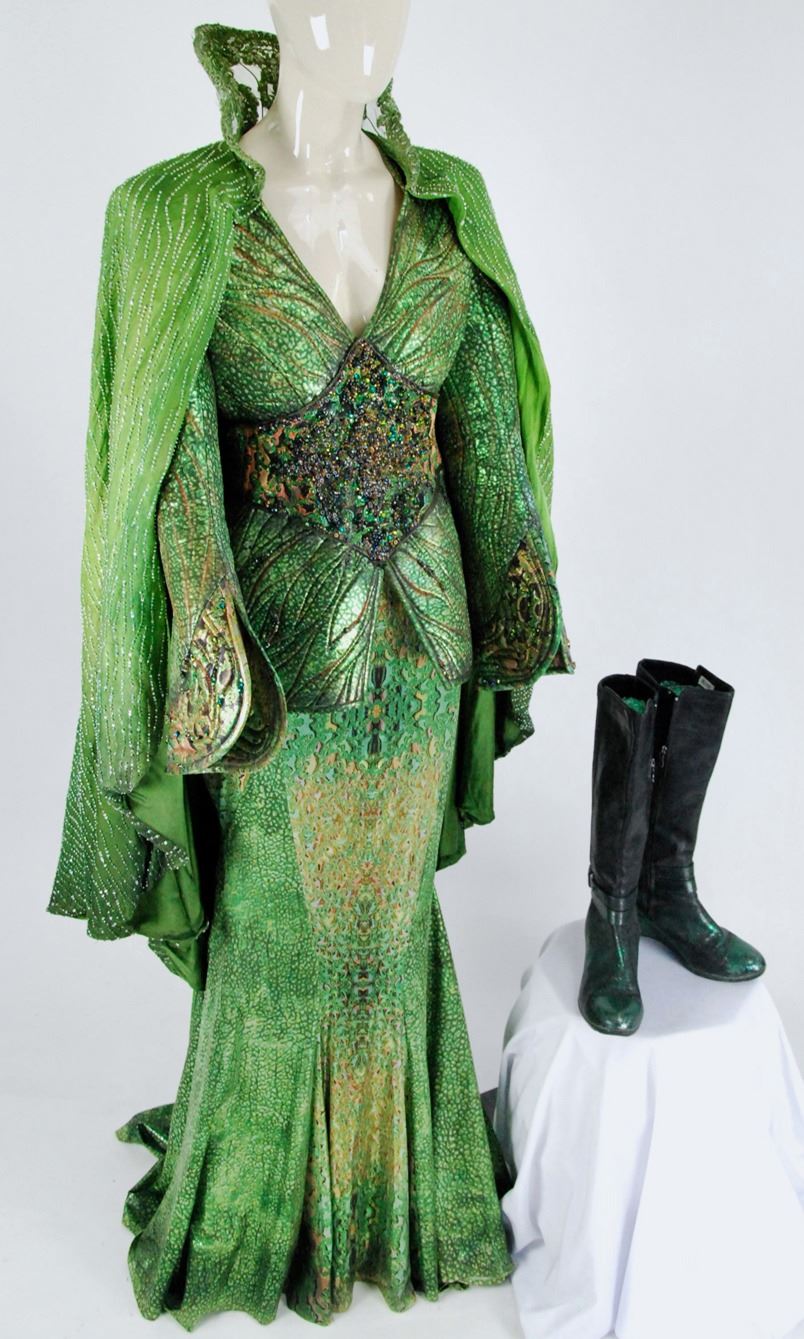 ursula green bejeweled ensemble from from Once Upon a Time Season 4 Episode 12. 1